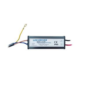 درایور آلومینیومی 30 تا 36 وات 900 میلی آمپر واترپروف