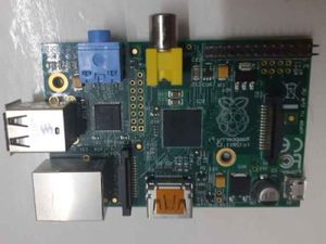 برد رسپری پای raspberrpi 1b