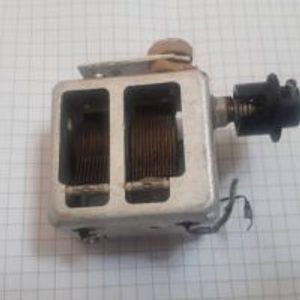 خازن واریابل هسته هوایی