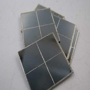 سلول خورشیدی نیم ولت 330 میلی آمپر