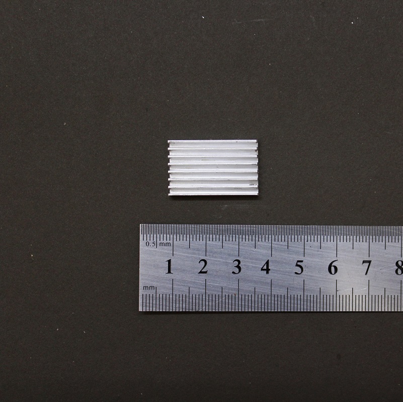 هیت سینک آلومینیومی مخصوص پردازنده و تراشه های SMD سایز 27x17x4mm