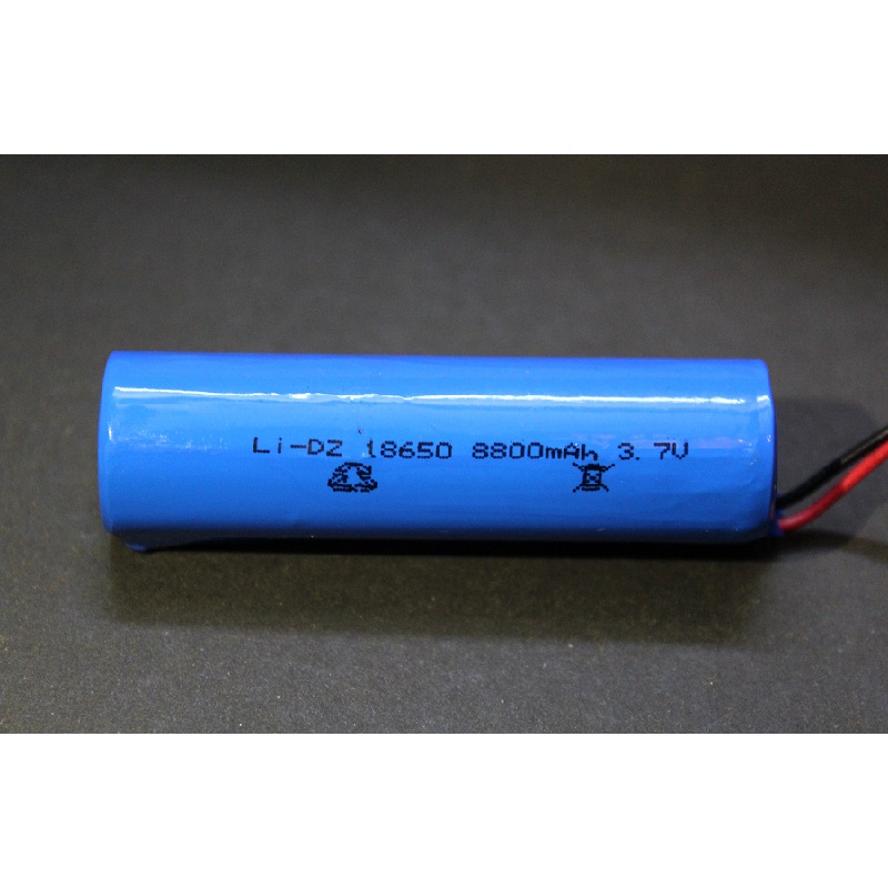 باتری لیتیوم یون 3.7v سایز 18650 8800mAh مناسب کارتخوان و اسپیکر