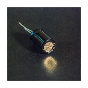 100uf 50v بسته 10 عددی خازن الکترولیت 100 میکروفاراد برند CHONG