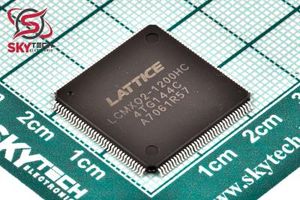 LCMXO2-1200HC-4TG144C  FPGA