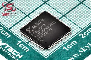 XC2C256-7CVQG100 XILINX