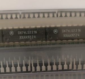 74LS221N