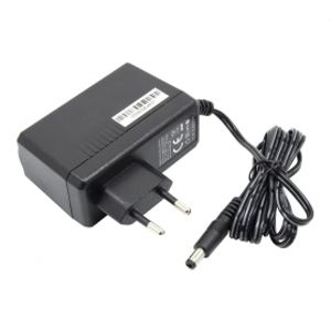 آداپتور 12 ولت 3 آمپر دیواری 12V-3A مارک Amigo