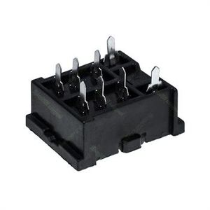 سوکت رله ایزومی 8 پایه روبردی 13F-2Z-A2