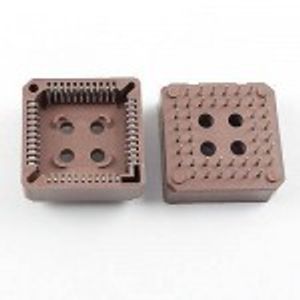 PLCC44-SOCKET-brown