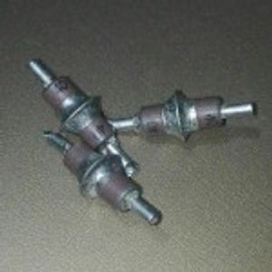 Feedthrough-cap-mount-1nF
