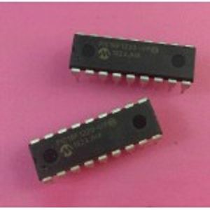 PIC18F1220-I/P
