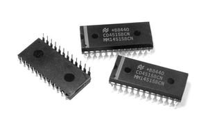 آیسی CD4515
