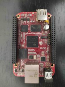 یک عدد برد beaglebone industrial