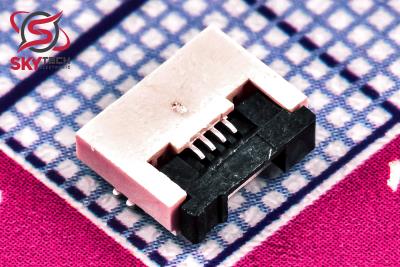 FPC connector 0.5MM-4P-Under the flip (cover)