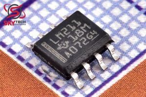 LM211DE4