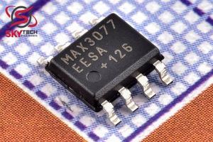 Max3077EESA+