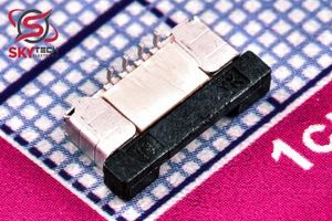 FPC connector 0.5MM/8P/Vertical patch