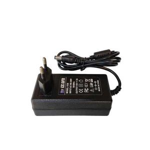آداپتور سوئیچینگ 15 ولت 2 آمپر 15V2A