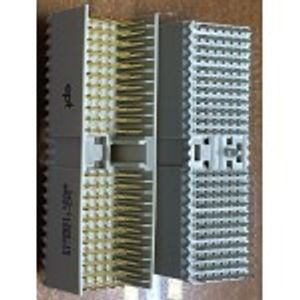 DIN41612 243-11320-15