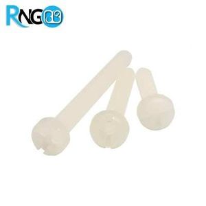 پیچ پلاستیکی 3mm به طول 30mm