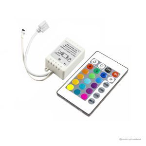 کنترلر 12 ولتی RGB LED به همراه ریموت کنترل تاچ