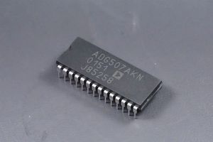 ADG507AKN