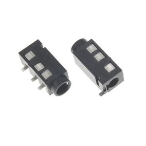 فیش مادگی AUX استریو 4 پایه 3.5 میلیمتر SMD