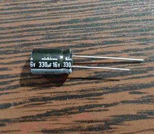 nichicon 16V 330uF – خازن الکترولیت، 16 ولت، 330 میکروفاراد