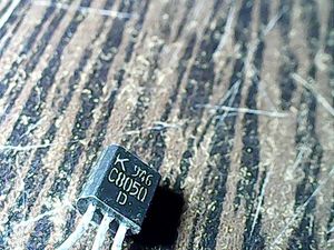c8050-d
