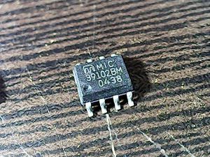 mic-39102bm