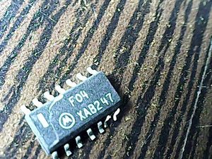 f04-xab247