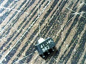 41-hm-882