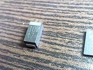 10v-47