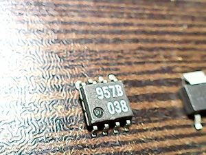957b-038