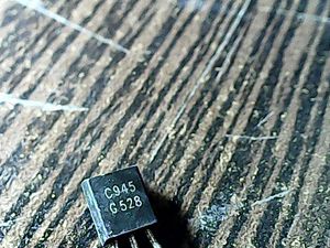 c945-g528