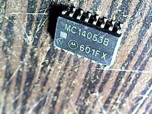 mc14053b