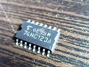 74hc123a