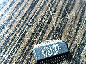 it8209r