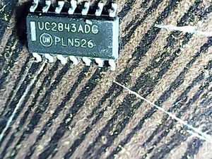 uc2843adg