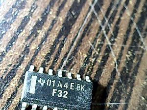 01a5e8k-f32
