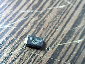 b008m-1005