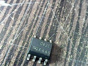 082c-f449