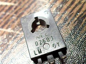 d2583