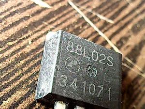 88l02s