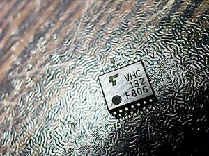 vhc-132-f806