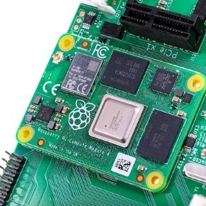 رزبری پای Raspberry Pi Compute Module 4