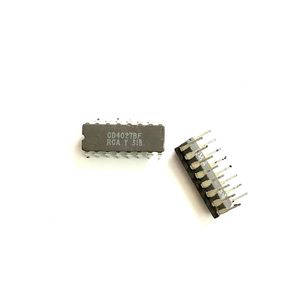 آیسی CD4027BF