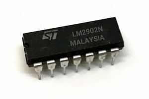 ای سی LM2902N پکیج DIP