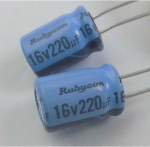 خازن الکترولیتی  220uF / 10V