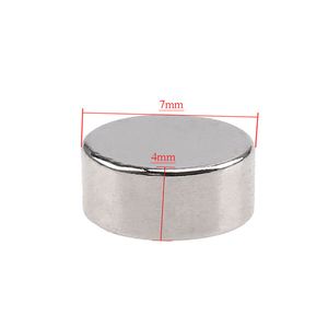 آهنربا گرد نئودیمیوم ND 7*4 گرید 35